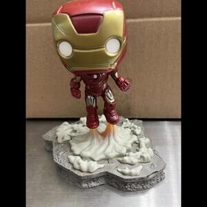 Funko Pop- Avengers Assemble: Iron Man- Amazon Exclusive- Marvel